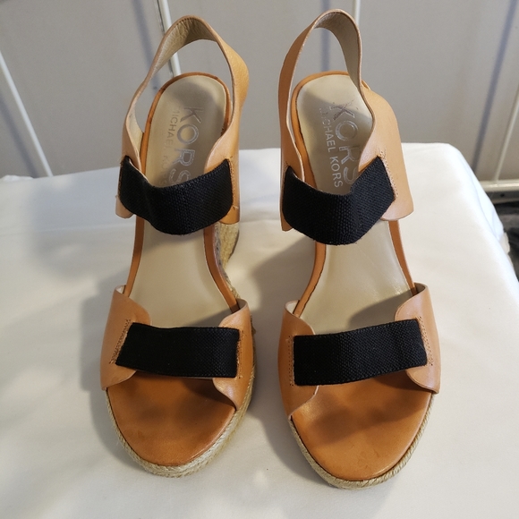 Michael Kors Wedge Heels Leather Sandals 8.5 - Picture 4 of 7